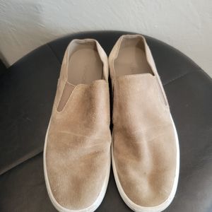 vince slip on sneakers size 6